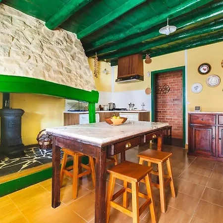 Quinta Da Bonanca, Charming Rustic Houses Дом отдыха *